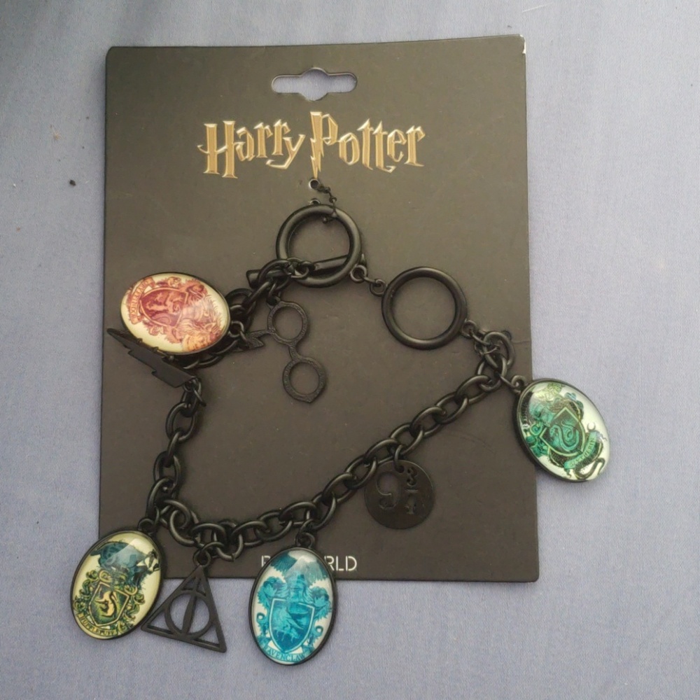 NWT Harry Potter Charm Bracelet